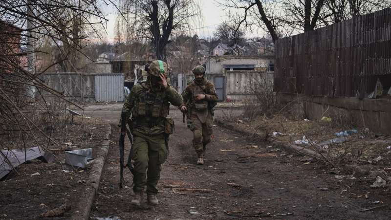 Западные инструкторы несут потери на Украине, заявил Путин