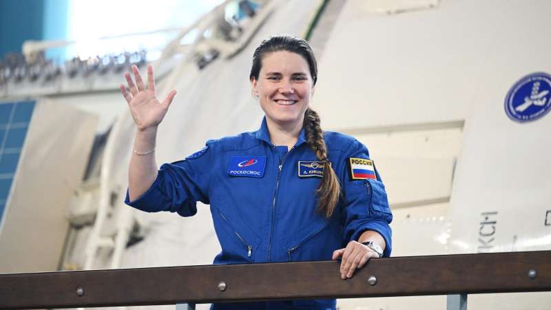 Анна Кикина заявила, что предпочитает зваться космонавтом