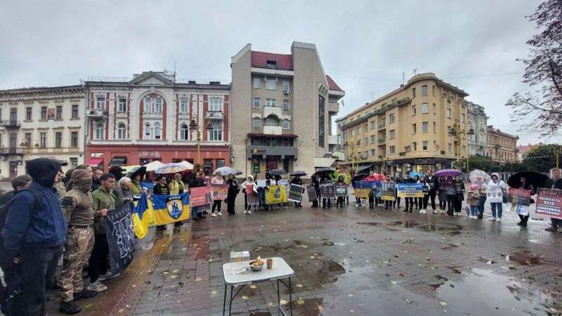 СМИ: митинги с требованием демобилизации прошли в украинских регионах