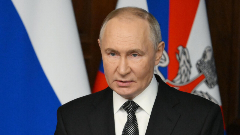 России нельзя успокаиваться из-за проблем  в Европе, заявил Путин
