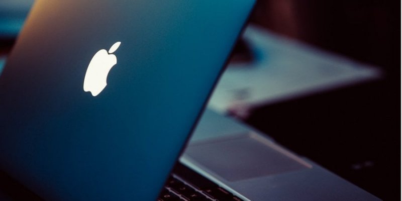 Треба почекати. Apple планує випустити MacBook Pro M3 і MacBook Air M3 не раніше 2024 года — ЗМІ