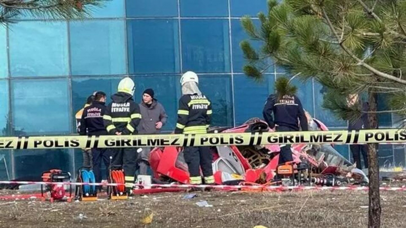 Вертолёт врезался в здание больницы в Турции – есть жертвы